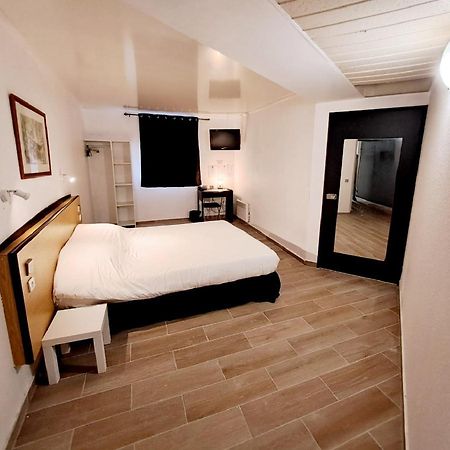 Crystal Hotel Saint Denis Basilique Dış mekan fotoğraf
