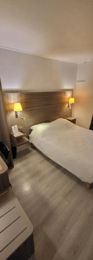 Crystal Hotel Saint Denis Basilique Dış mekan fotoğraf